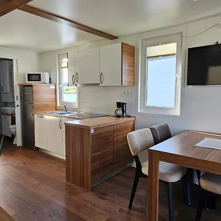 Vakantiehuis Boat House Gecko