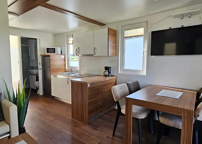 Vakantiehuis Boat House Gecko