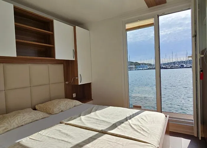 Vakantiehuis Boat House Gecko