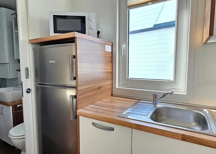 Boat House Gecko Vakantiehuis *